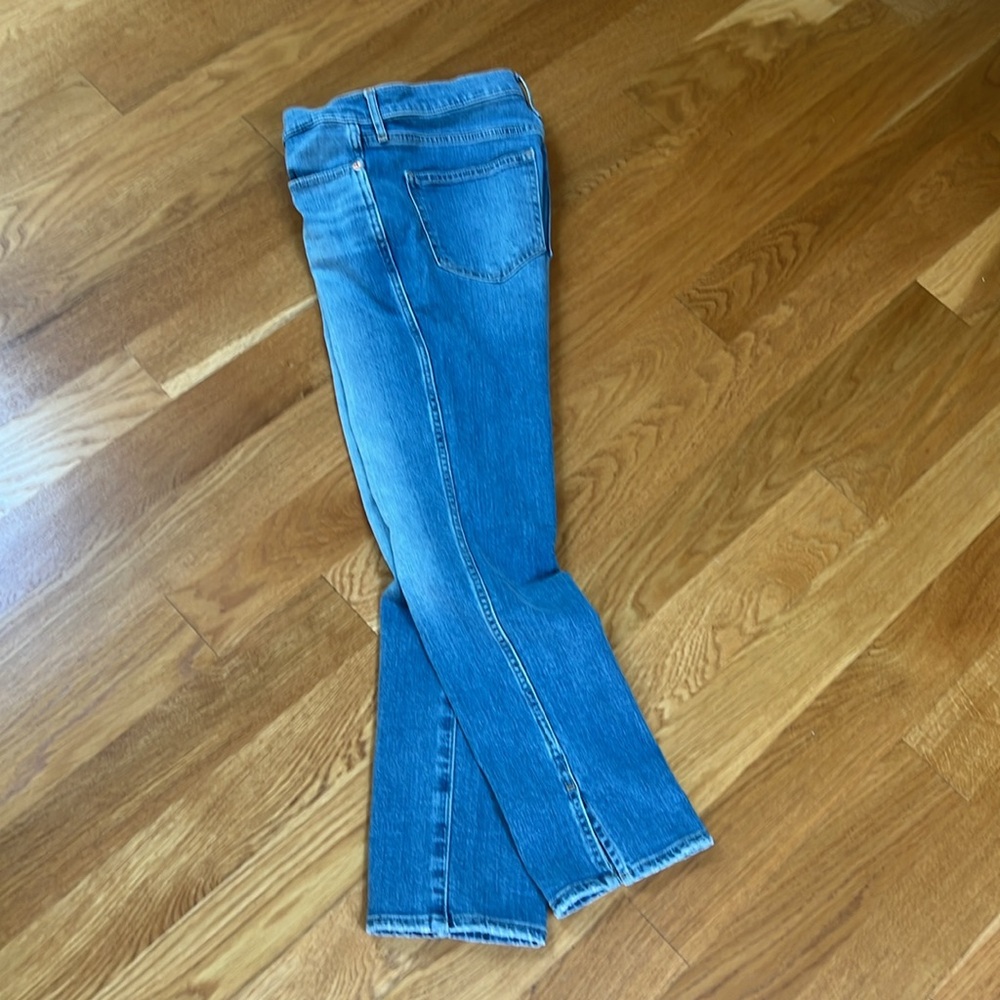 GAP Mid Rise Split-Hem Vintage Slim Jeans - Picture 6 of 13